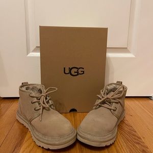 Classic Ugg Boot - Woman’s size 8